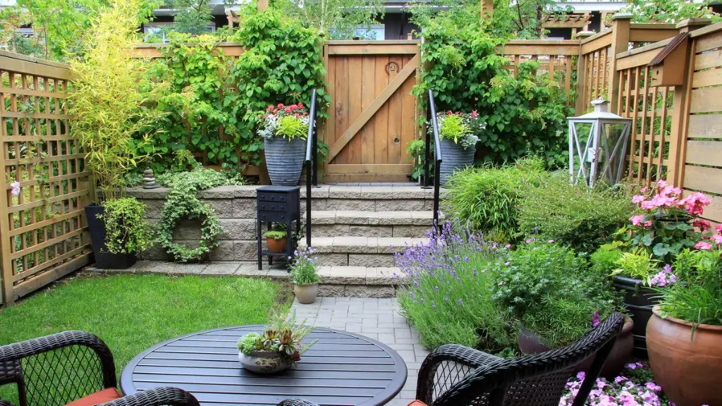 How to Design a Garden for Small Spaces
